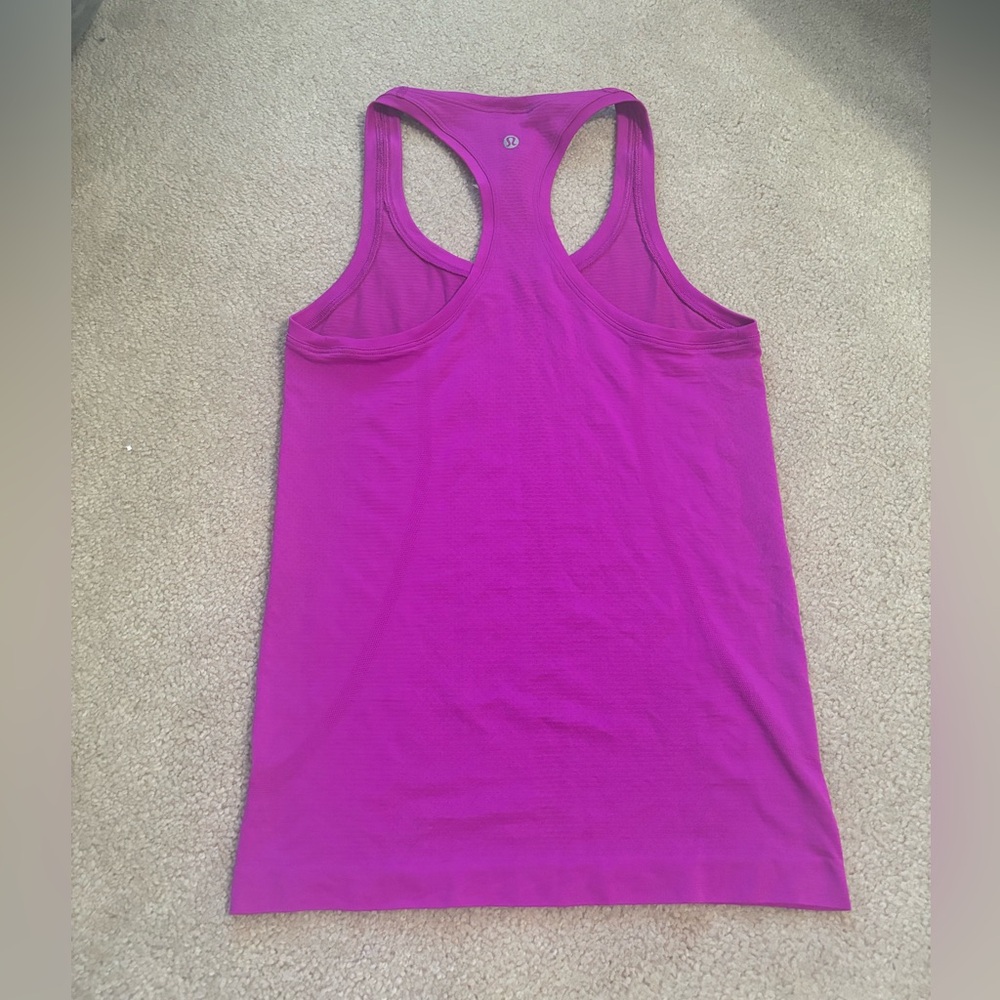 Lululemon Swiftly Tech Razorback! Never Worn!! - image 2